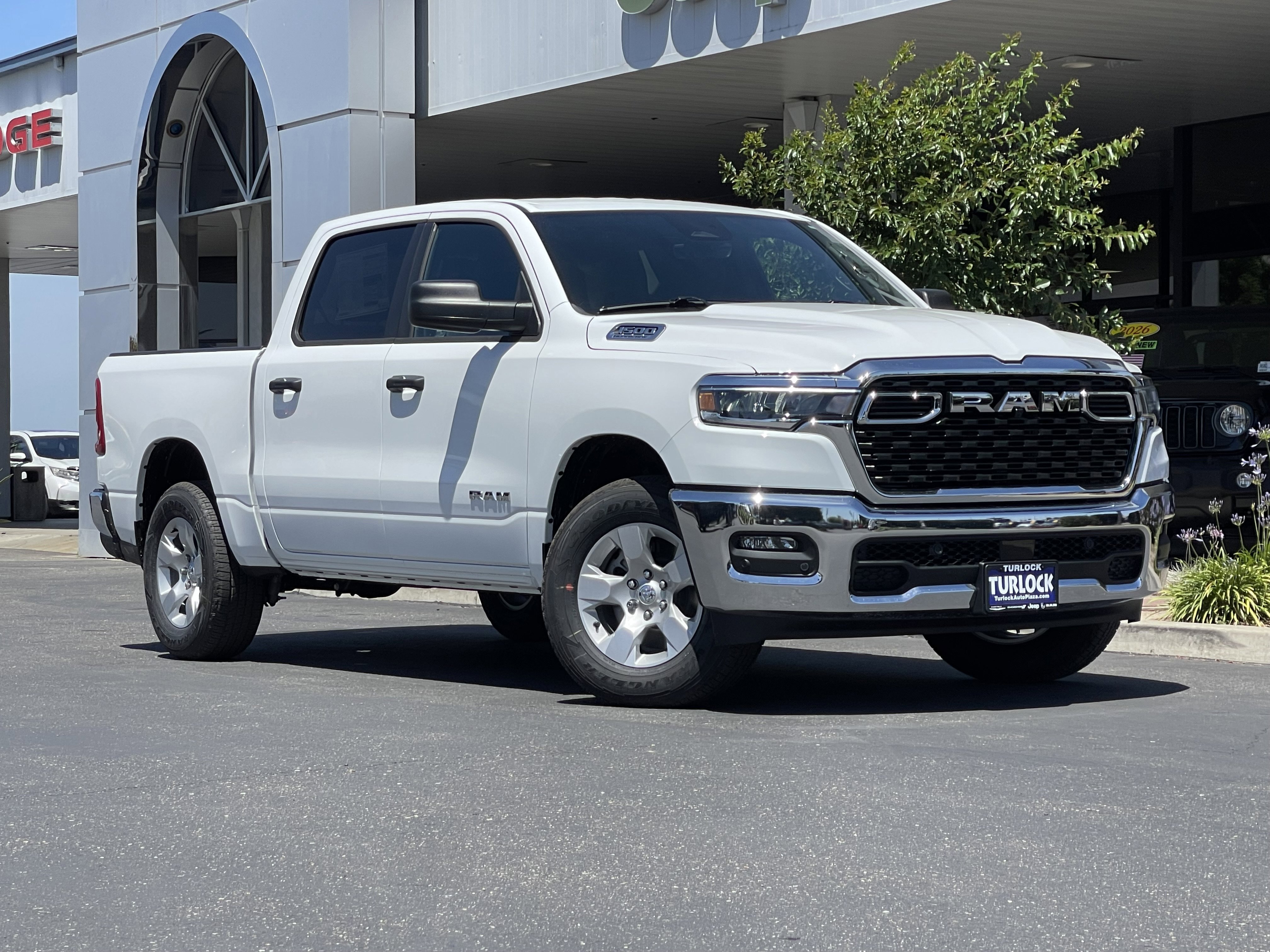 New 2026 RAM 1500 Big Horn AWD/4WD image 2