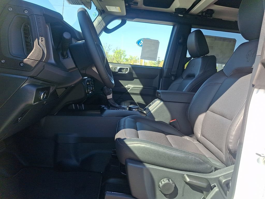 New 2026 Ford Bronco Big Bend w/ Black Diamond Package AWD/4WD image 7