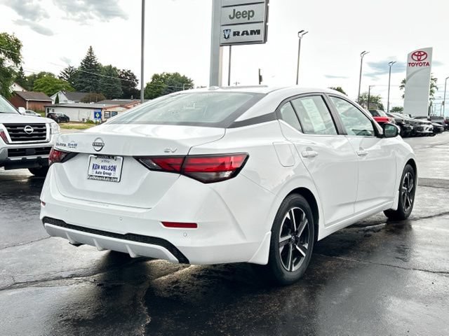 Used 2024 Nissan Sentra SV FWD image 7