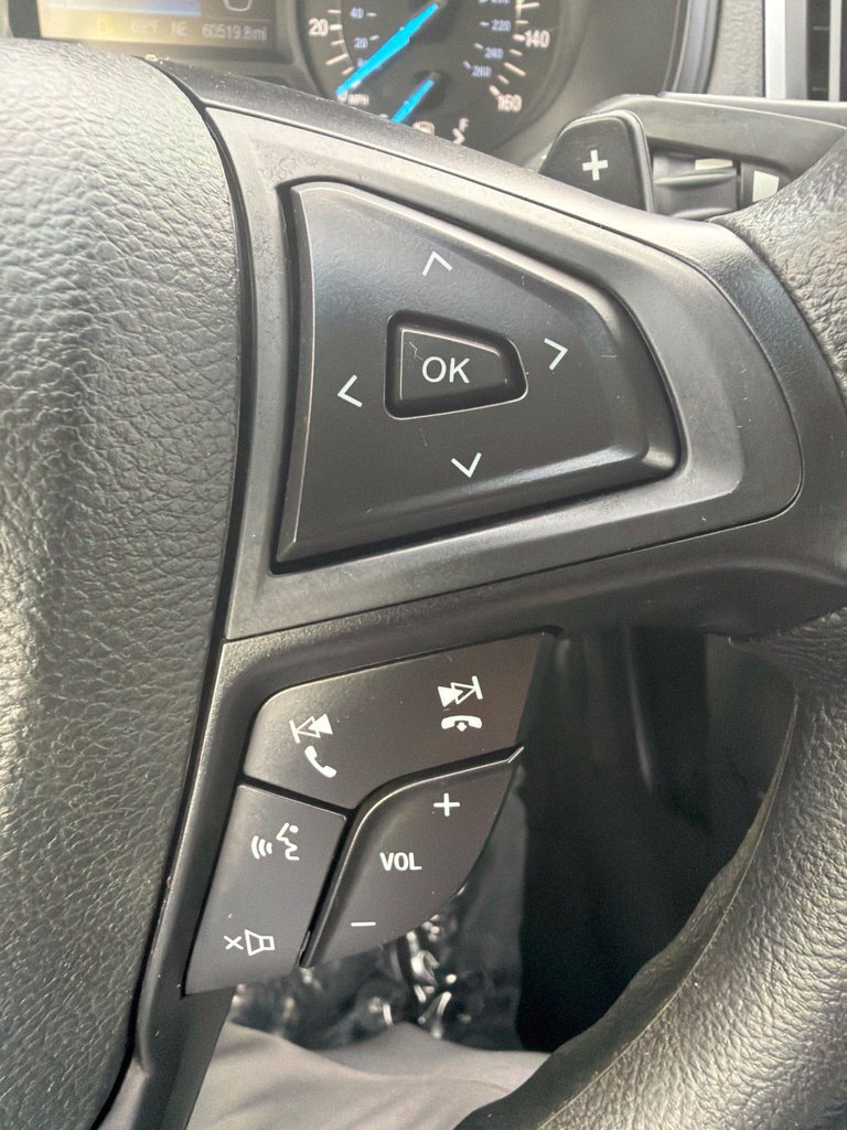 Used 2018 Ford Edge SE FWD image 45