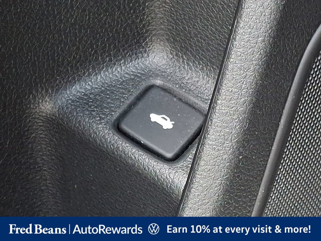 Used 2019 Honda Insight EX image 30