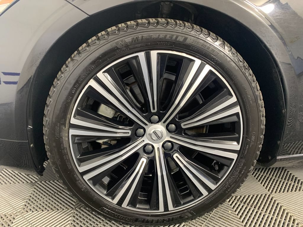 Used 2024 Volvo S90 B6 Plus AWD/4WD image 11