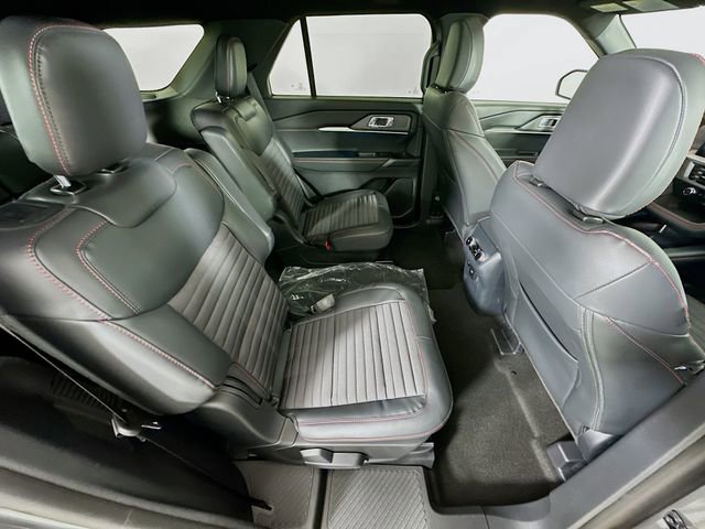 New 2026 Ford Explorer ST-Line w/ ST-Line Street Pack image 30