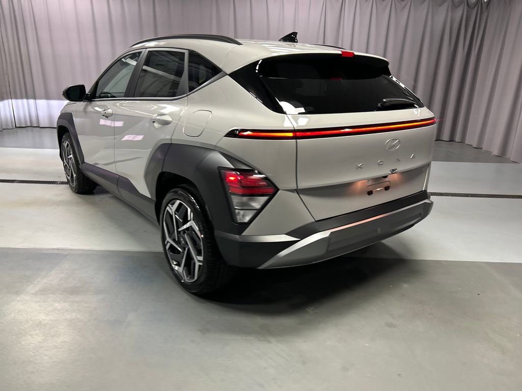 New 2026 Hyundai Kona SEL Premium image 5