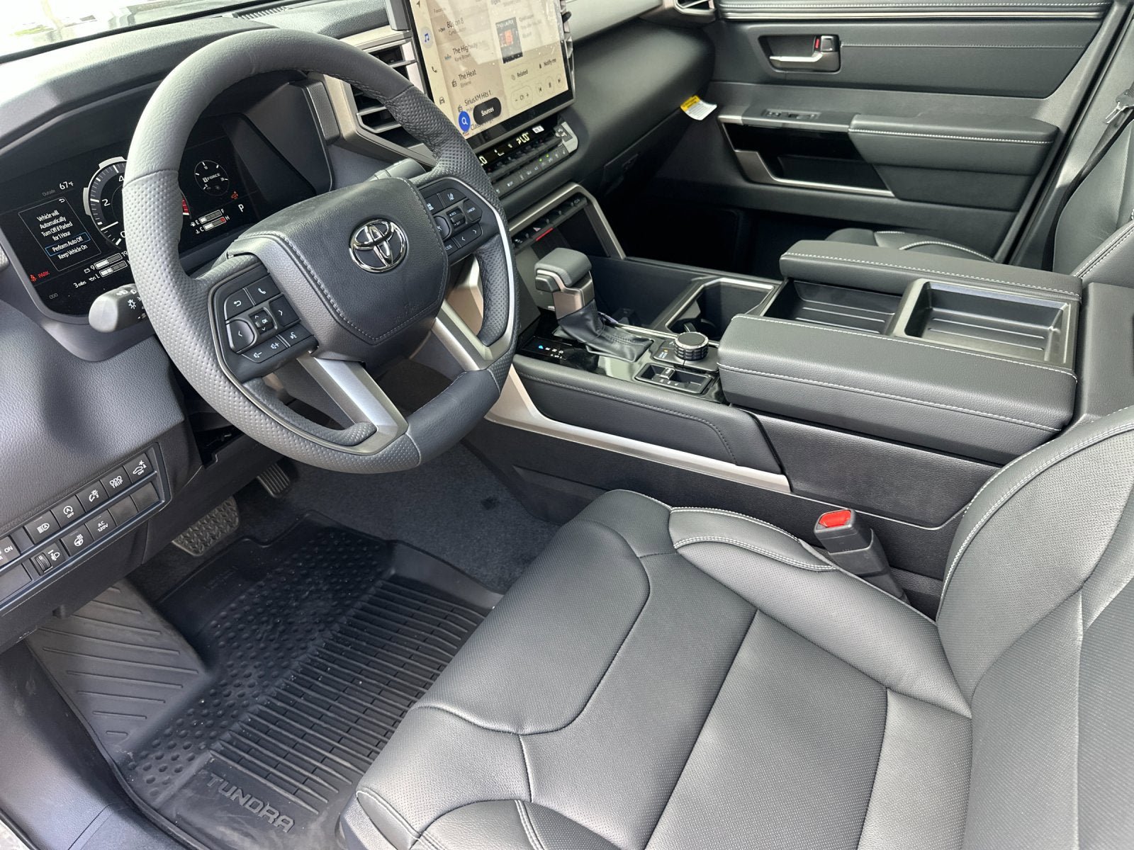New 2026 Toyota Tundra Limited AWD/4WD image 9