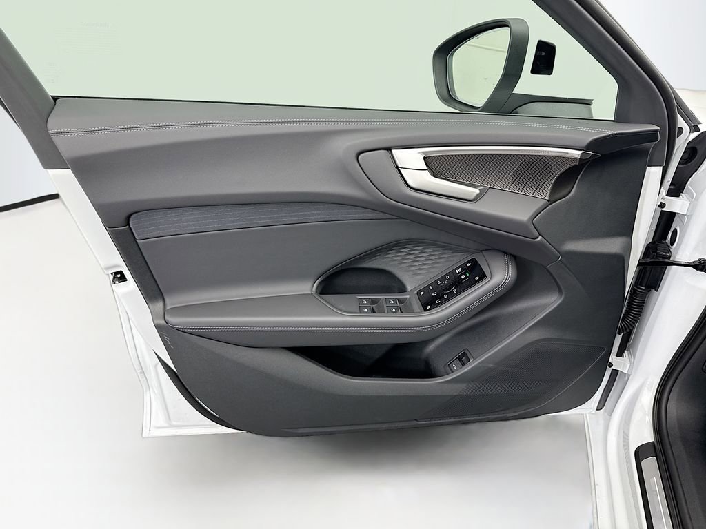 Used 2025 Audi A5 2.0T Premium Plus image 24