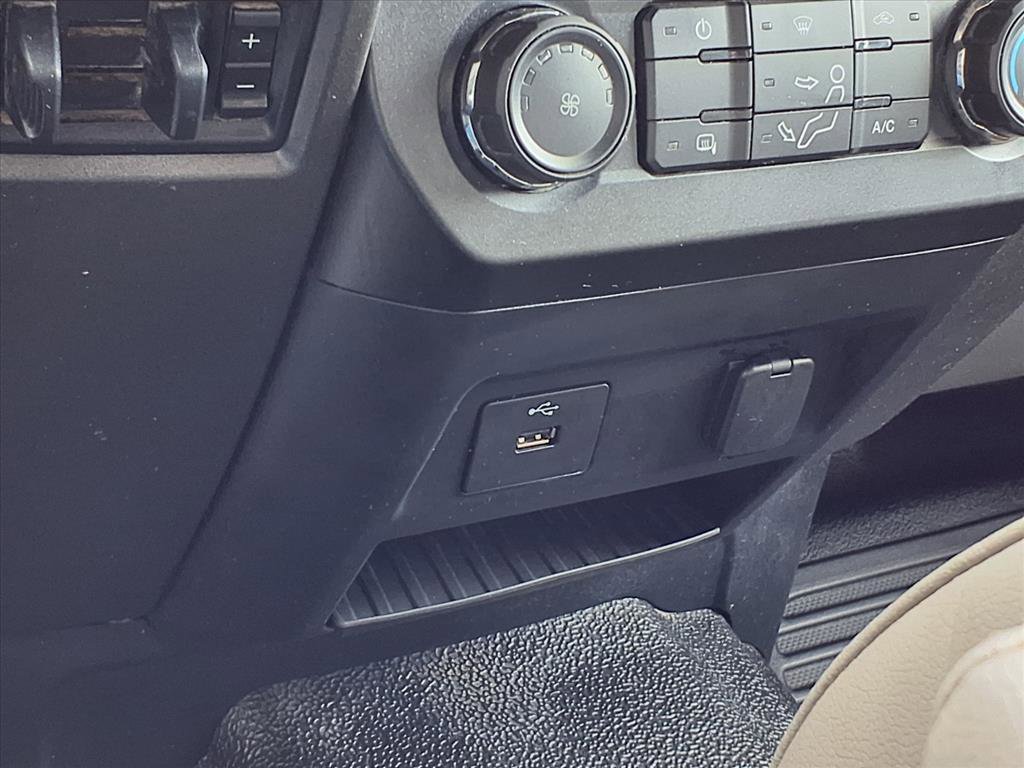 Used 2019 Ford F250 XL w/ Power Equipment Group image 14