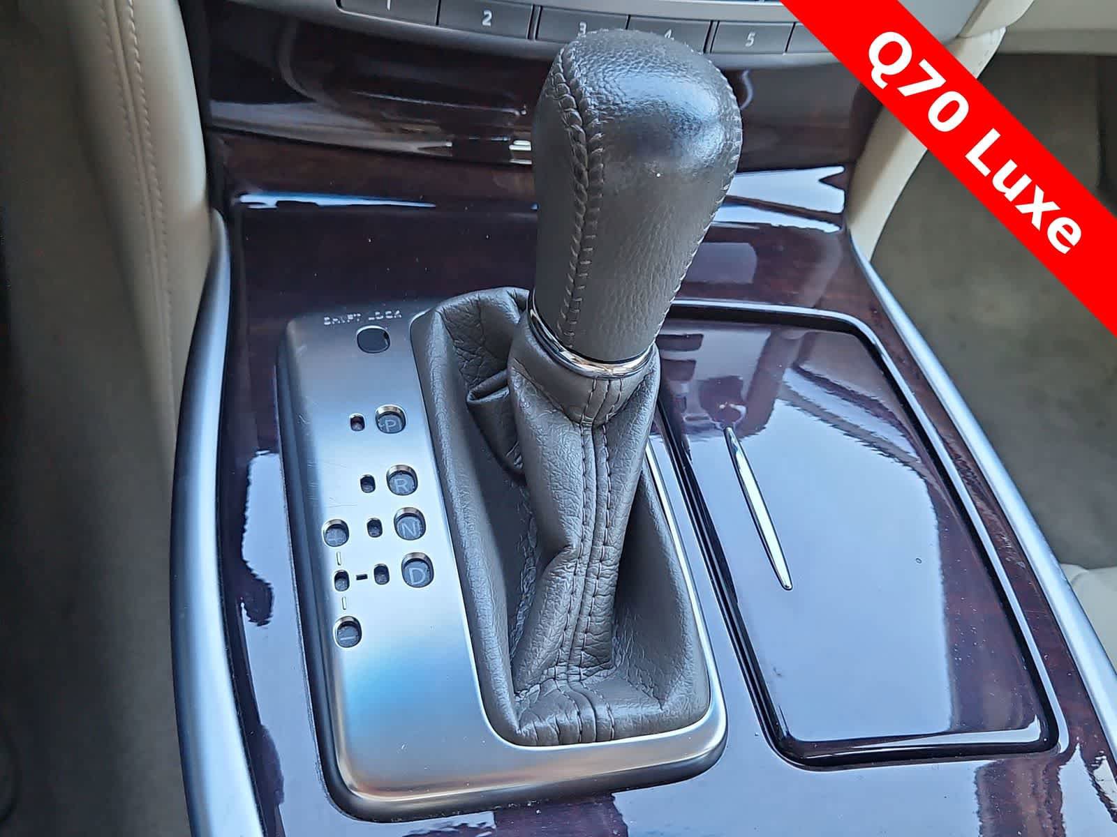Used 2019 INFINITI Q70 Luxe RWD image 20