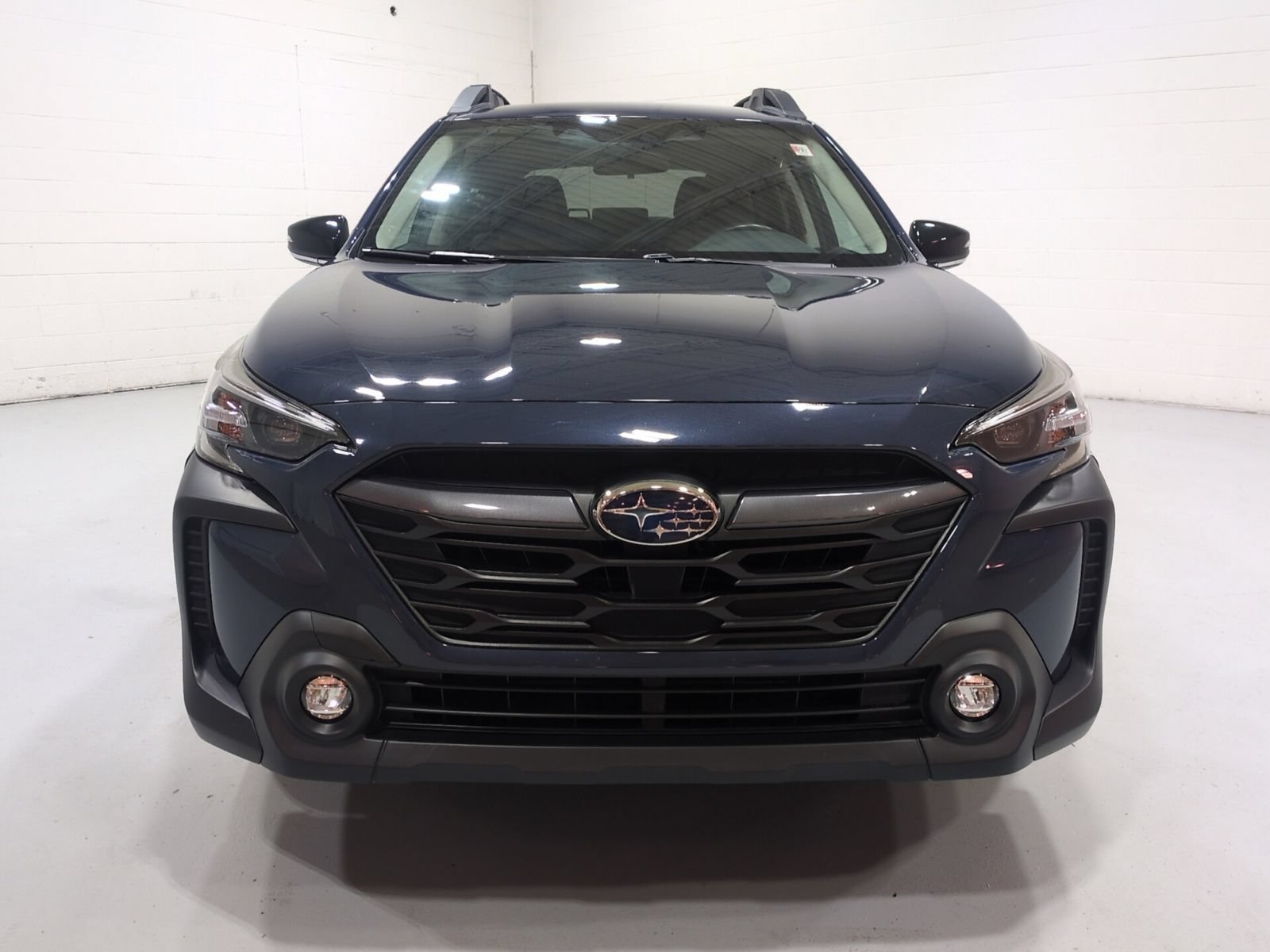 Certified 2024 Subaru Outback Premium AWD/4WD image 8
