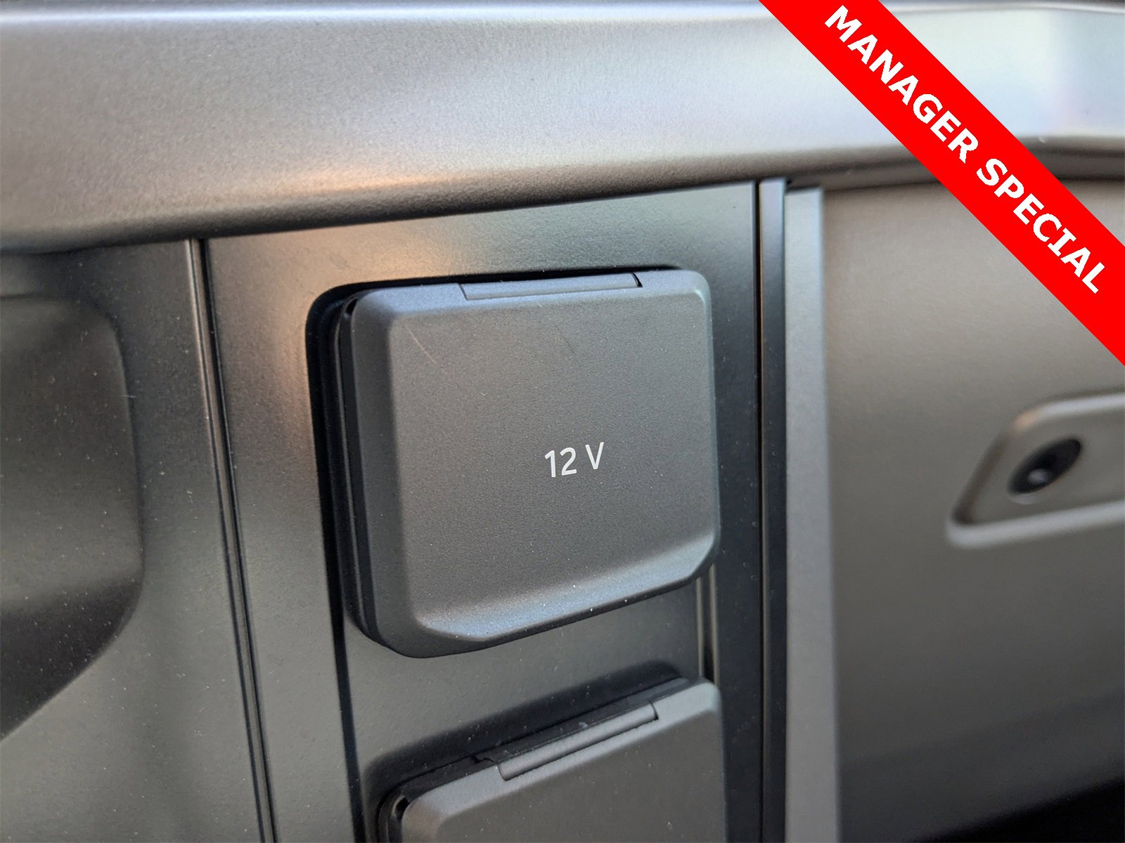 New 2025 Ford F150 XLT w/ Equipment Group 303A High image 17