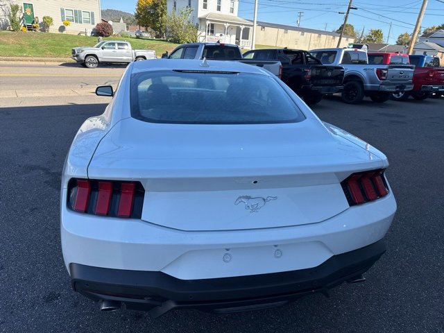 New 2026 Ford Mustang Coupe image 7