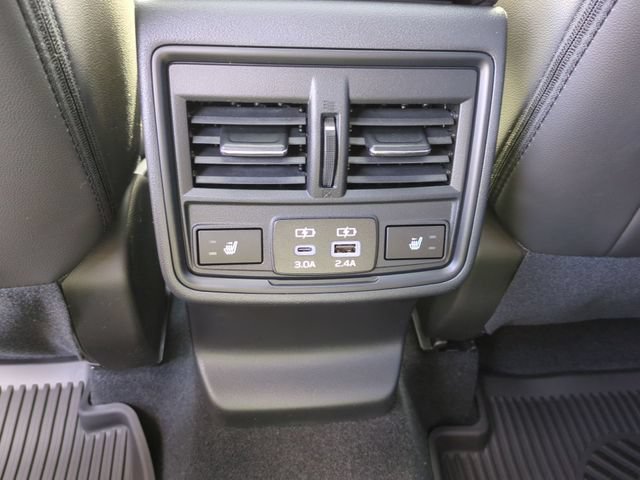 New 2026 Subaru Outback Limited w/ Premium/Limited Package 2 AWD/4WD image 32