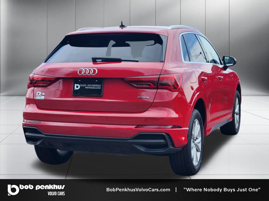 Used 2024 Audi Q3 2.0T Premium AWD/4WD image 25
