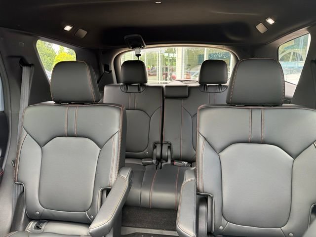 Certified 2025 Honda Pilot TrailSport image 20