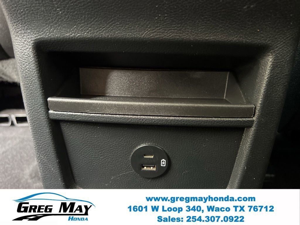 Used 2021 Ford Edge SE FWD image 18