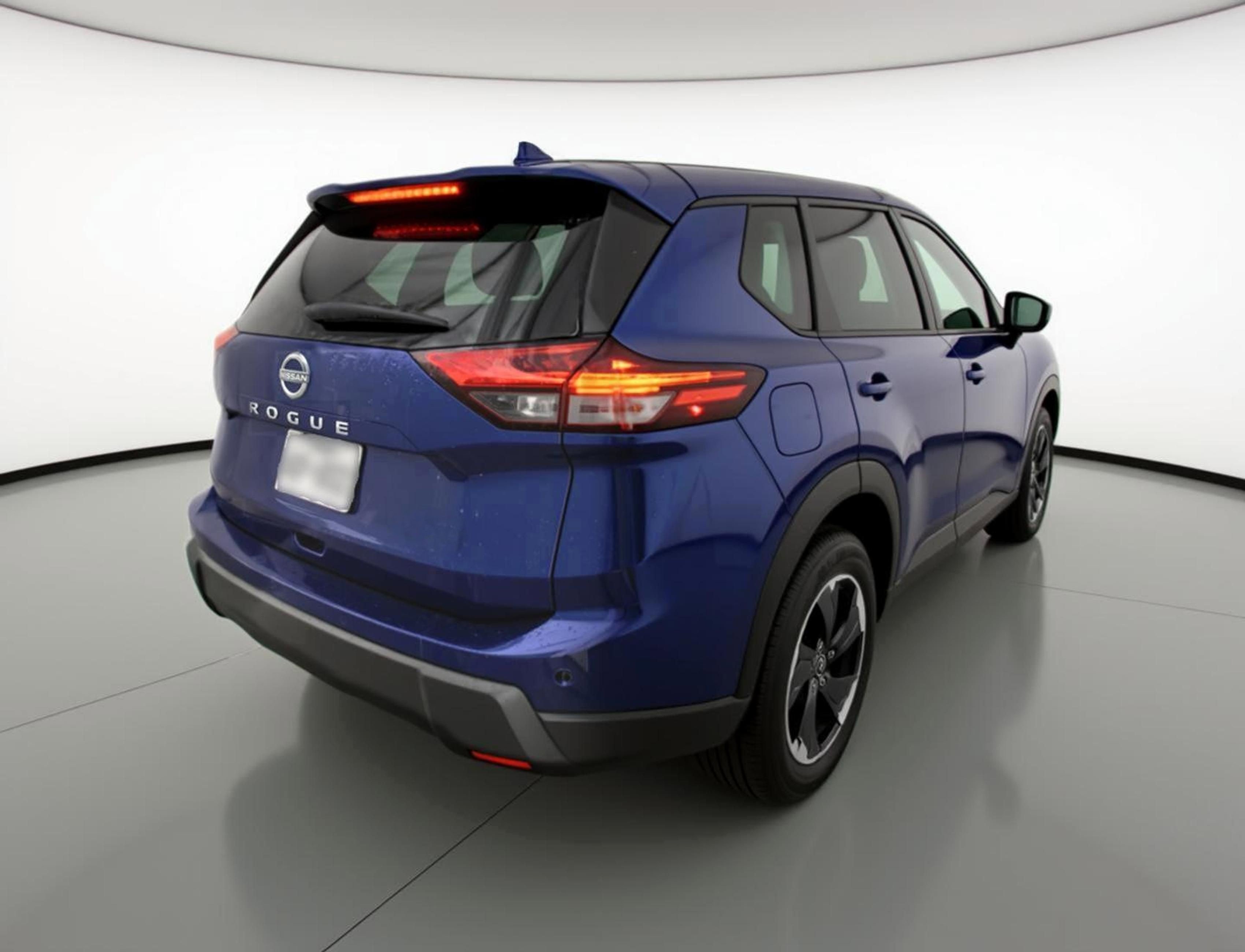 Used 2025 Nissan Rogue SV FWD image 9