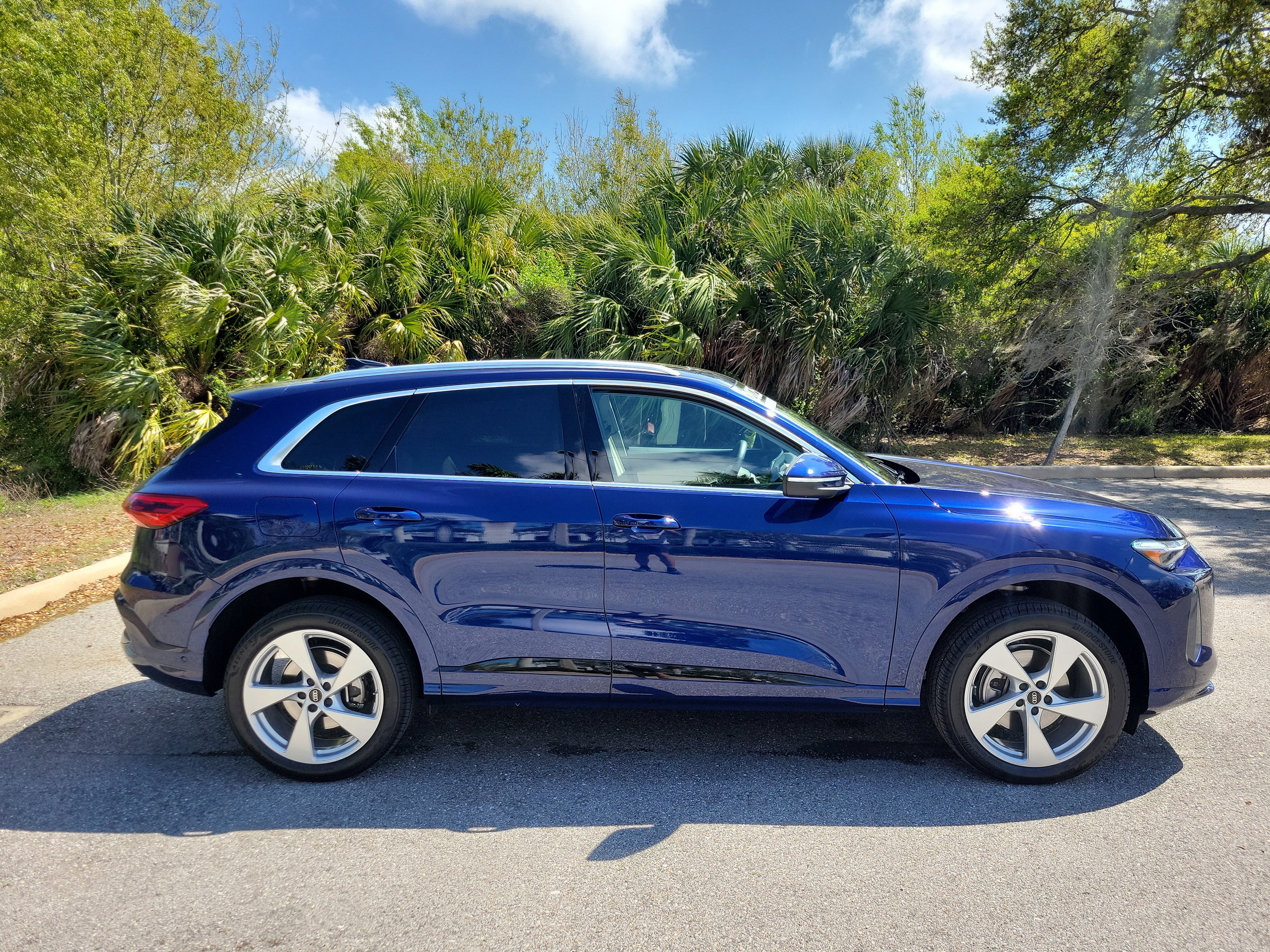 Used 2025 Audi Q5 Premium Plus w/ Premium Plus image 3