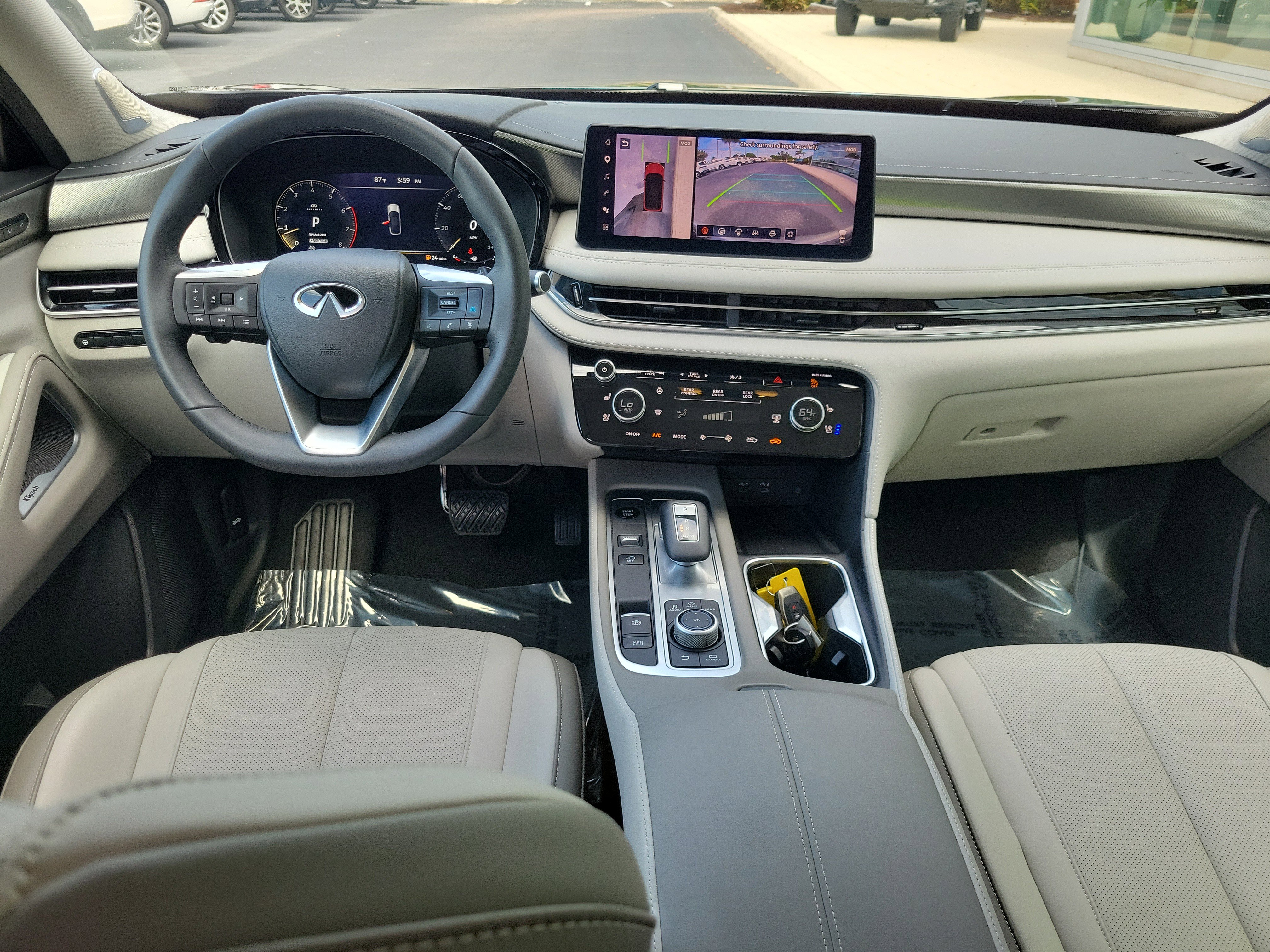 Certified 2026 INFINITI QX60 Luxe w/ Cargo Package FWD image 13