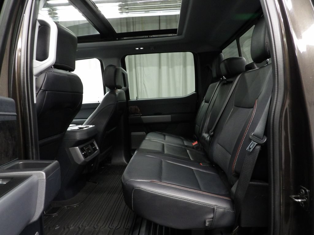Used 2024 Ford F350 Lariat w/ Lariat Ultimate Package AWD/4WD image 13
