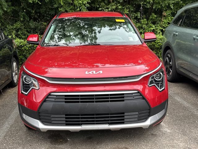 Used 2026 Kia Niro LX FWD image 2