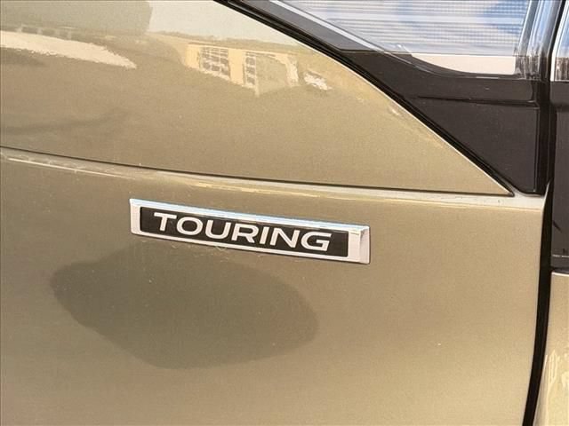 Used 2025 Subaru Forester Touring AWD/4WD image 30