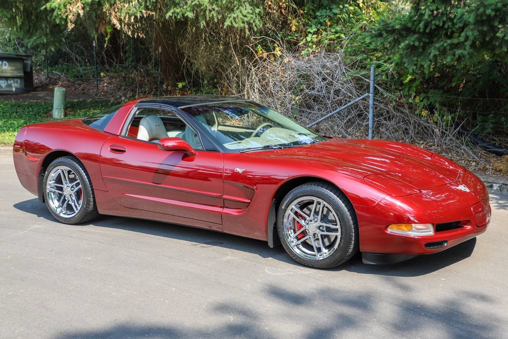 Used 2003 Chevrolet Corvette Coupe w/ Preferred Equipment Group