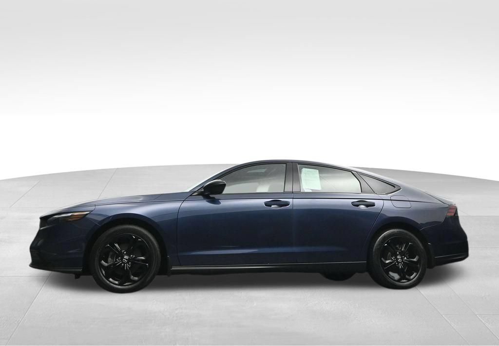 Used 2025 Honda Accord SE image 42