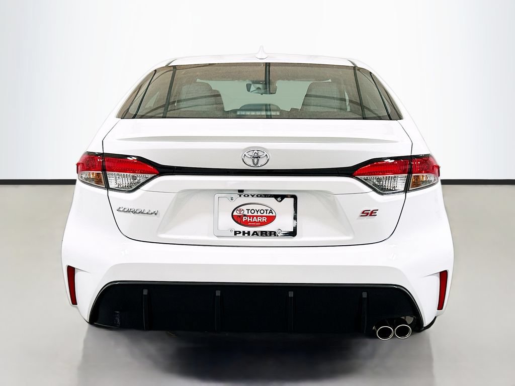 New 2026 Toyota Corolla SE FWD image 5