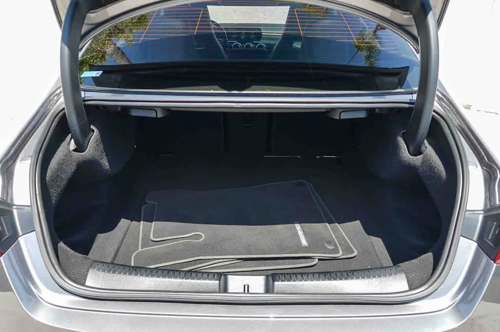 Used 2023 Mercedes-Benz CLA 250 image 29