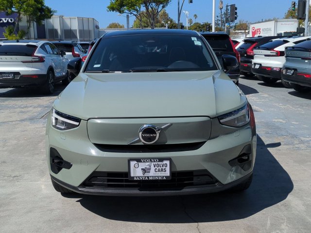 Certified 2023 Volvo C40 P8 Recharge Ultimate AWD/4WD image 8