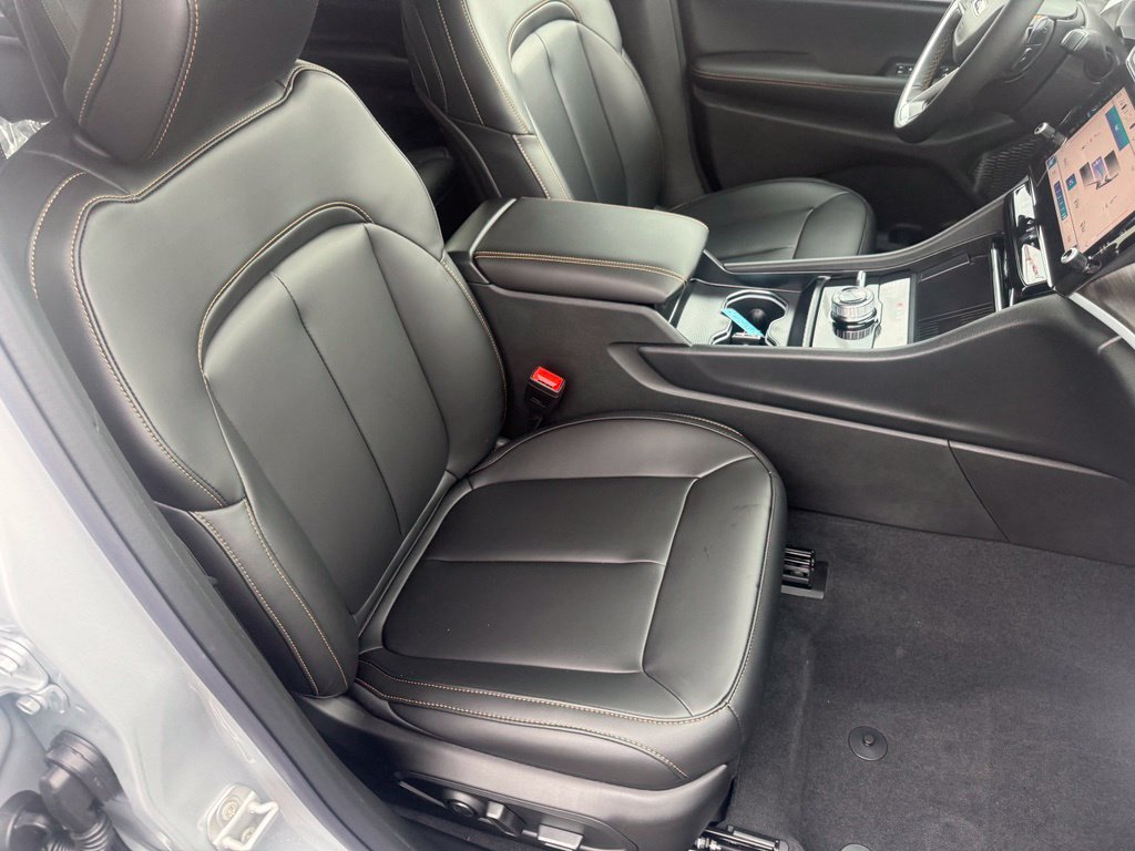 New 2026 Jeep Grand Cherokee L Limited AWD/4WD image 65