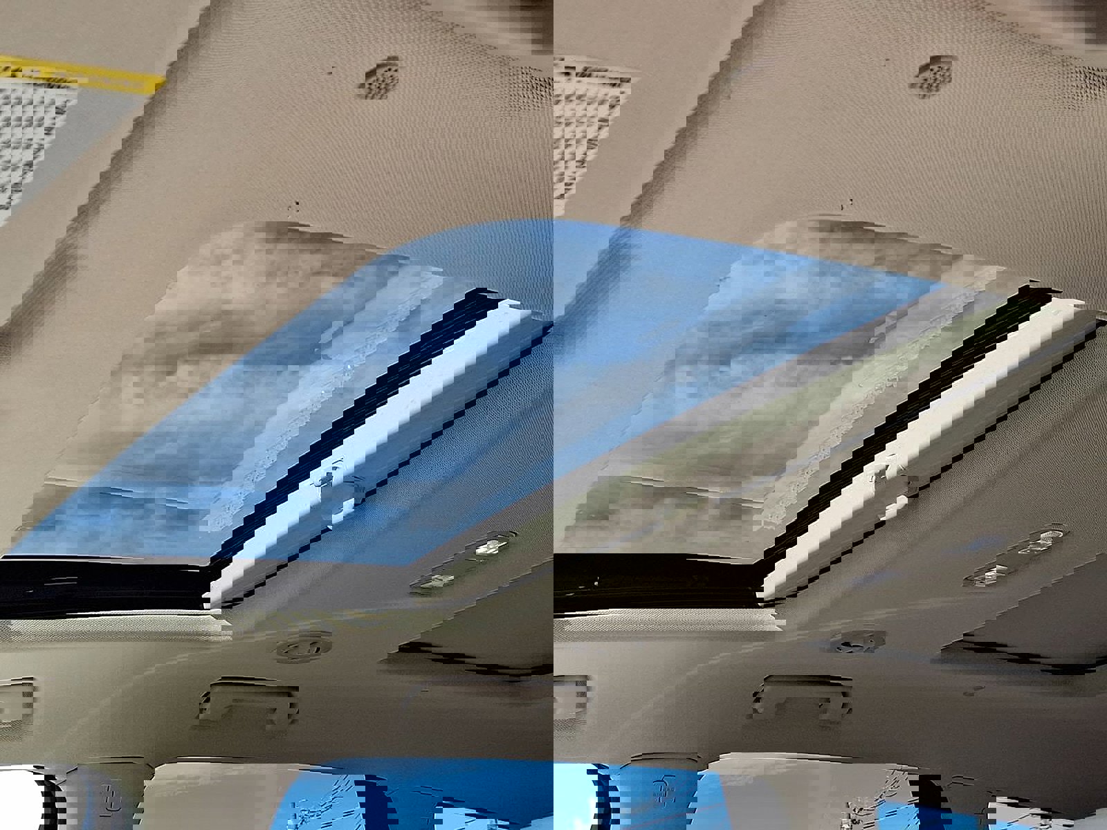 Used 2023 Buick Enclave Premium w/ Experience Buick Package image 19