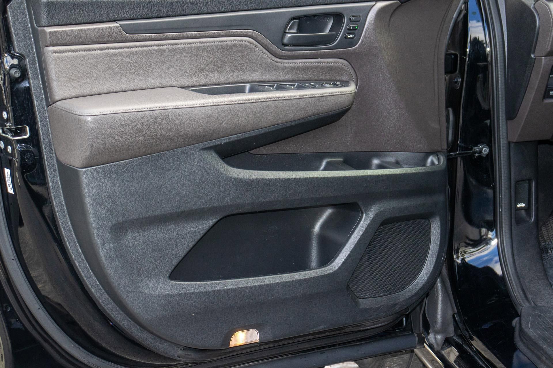 Used 2018 Honda Odyssey Touring image 10