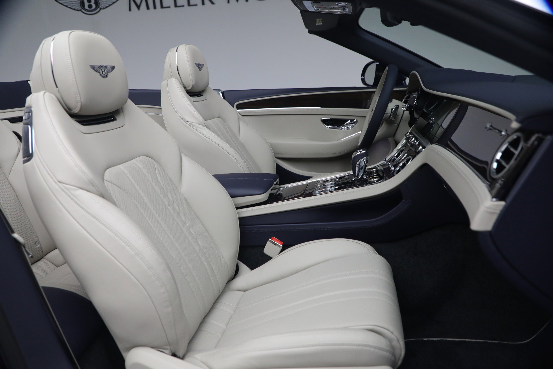 New 2026 Bentley Continental GTC AWD/4WD image 28