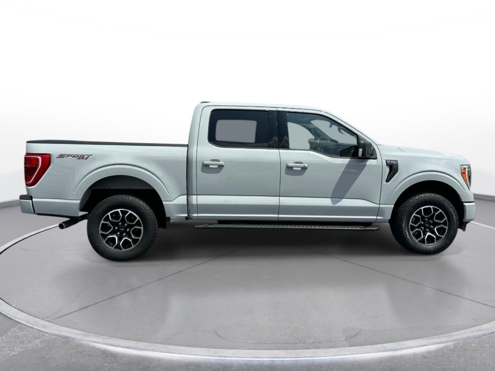 Used 2023 Ford F150 XLT w/ Equipment Group 302A High AWD/4WD image 3