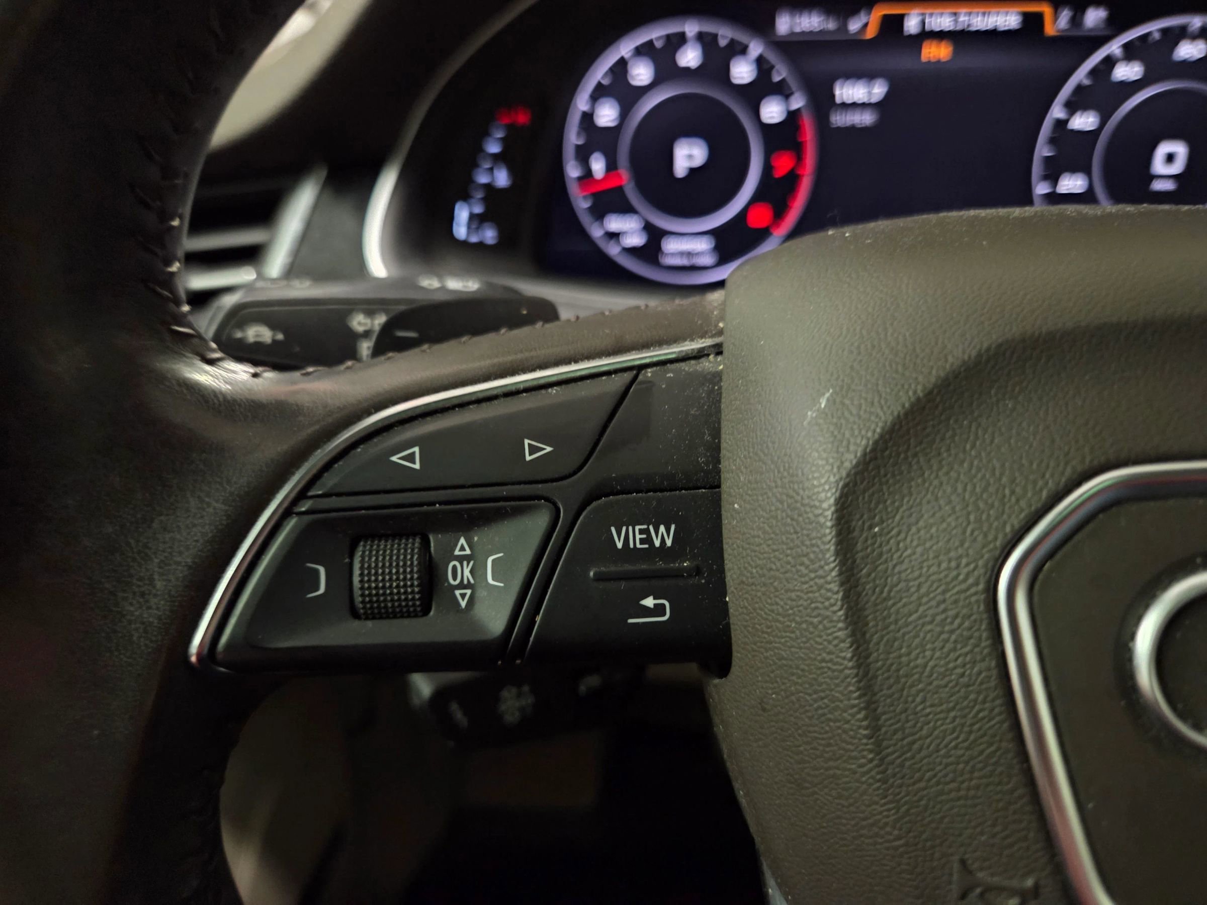 Used 2018 Audi Q7 3.0T Prestige image 24