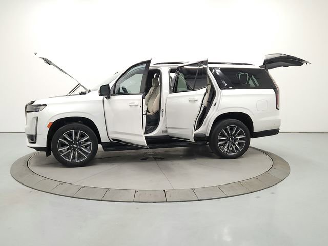 Used 2024 Cadillac Escalade Sport RWD image 12