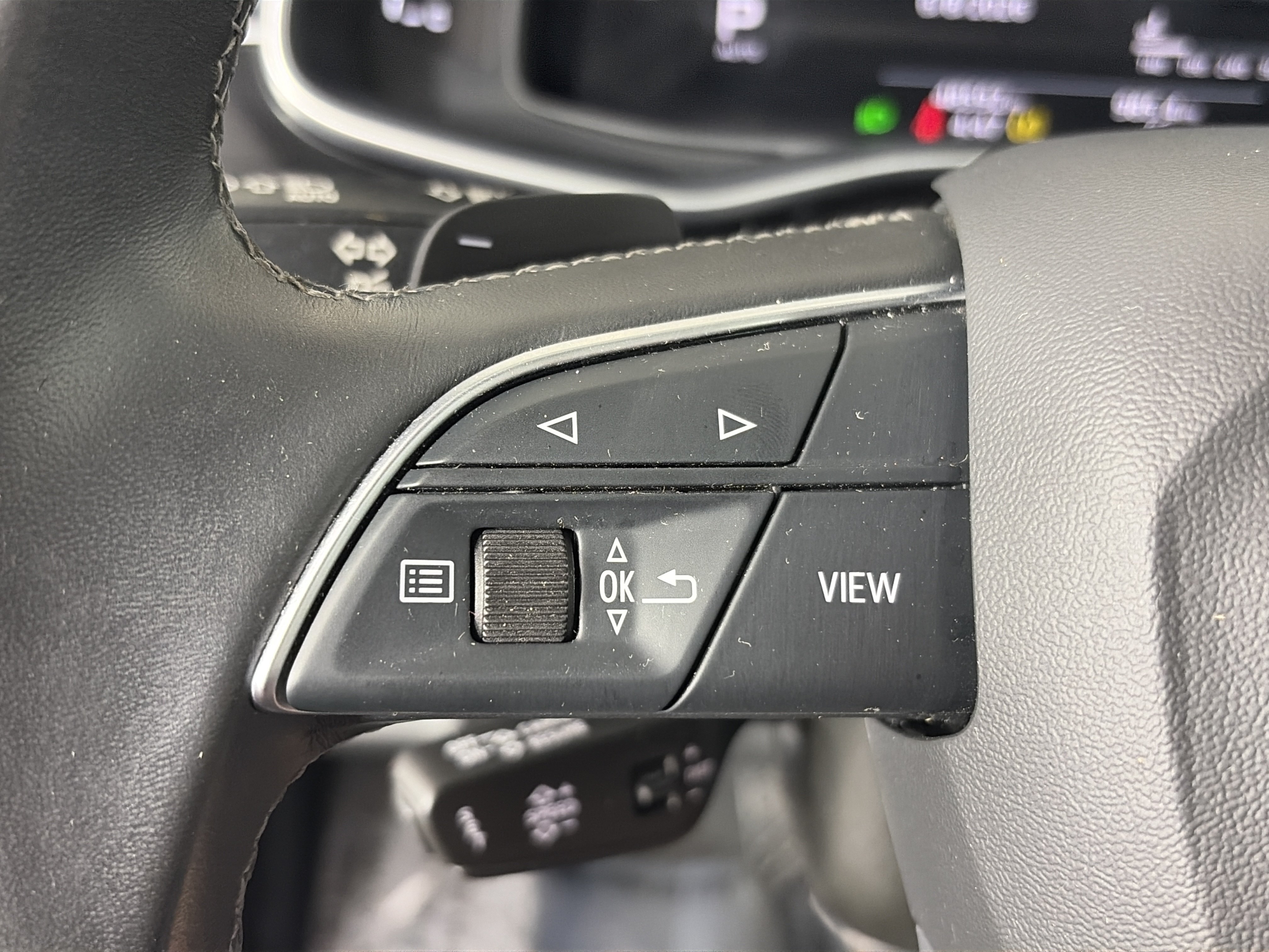 Certified 2022 Audi Q8 Premium Plus AWD/4WD image 36