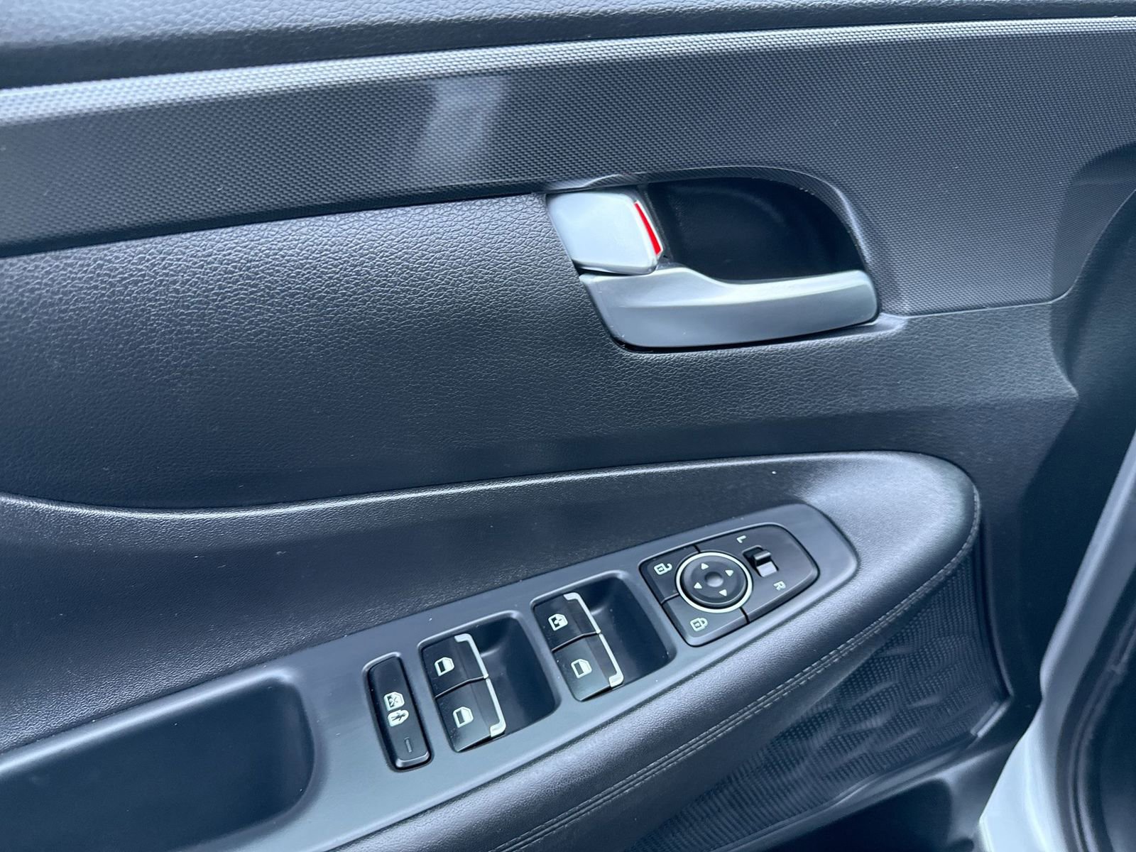 Certified 2022 Hyundai Santa Fe SE w/ Cargo Package image 16