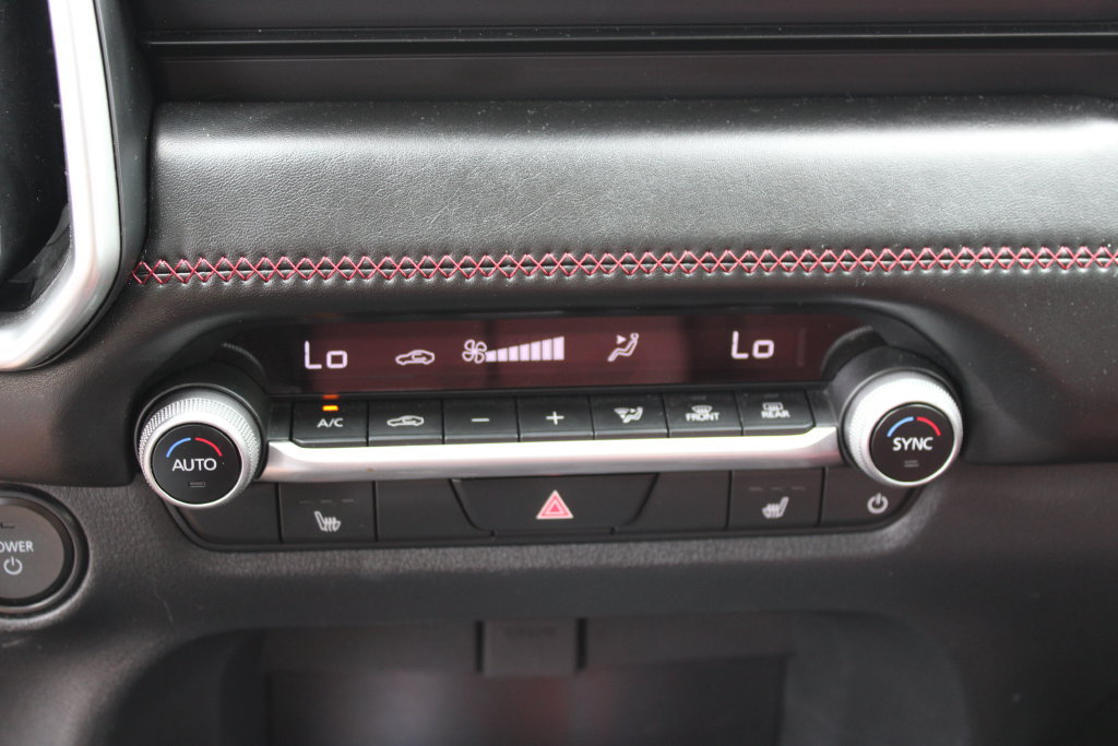 Used 2025 MAZDA CX-50 AWD 2.5 Hybrid w/ Premium Pkg image 19
