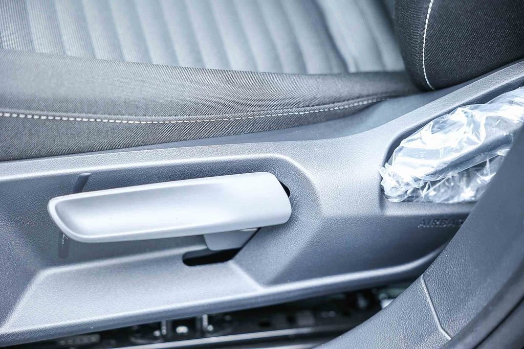 New 2026 Volkswagen Jetta S image 32