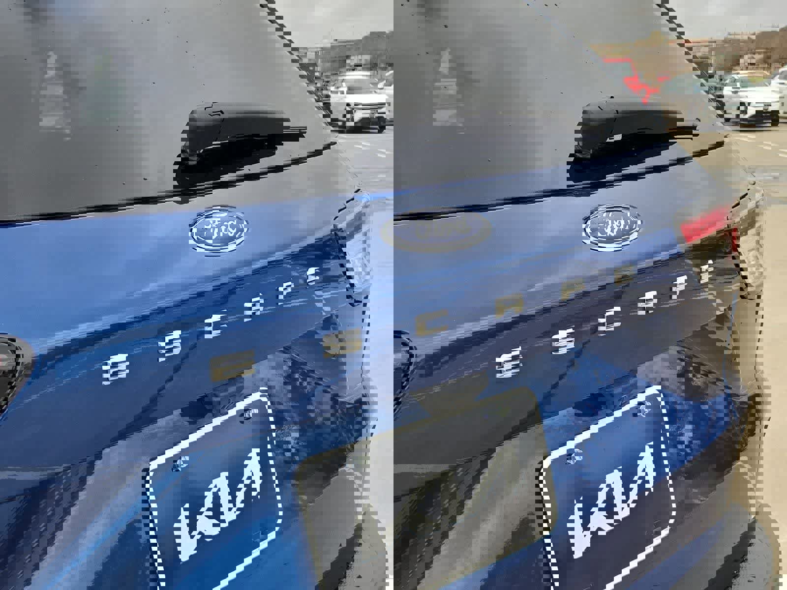 Used 2022 Ford Escape SE w/ Convenience Package image 11