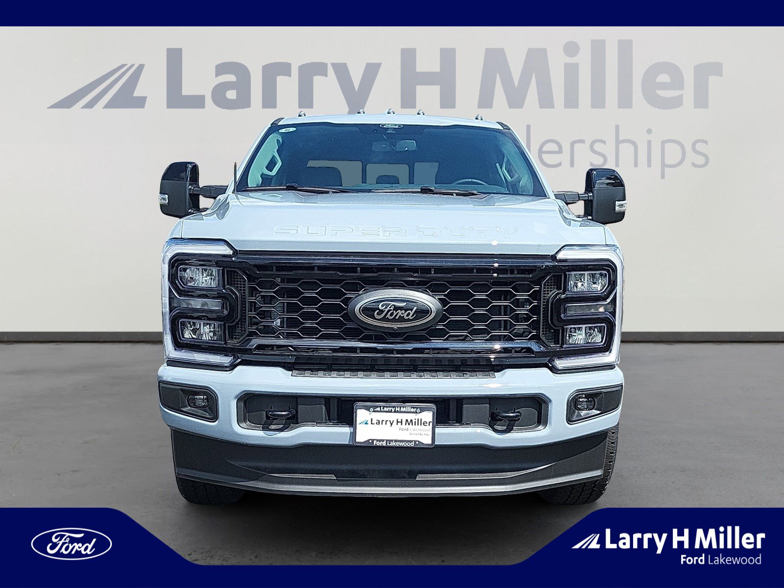 New 2025 Ford F350 Lariat w/ Black Appearance Package image 8