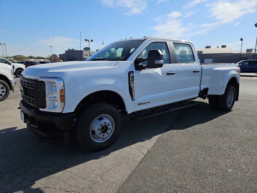 New 2026 Ford F350 XL w/ FX4 Off-Road Package image 5
