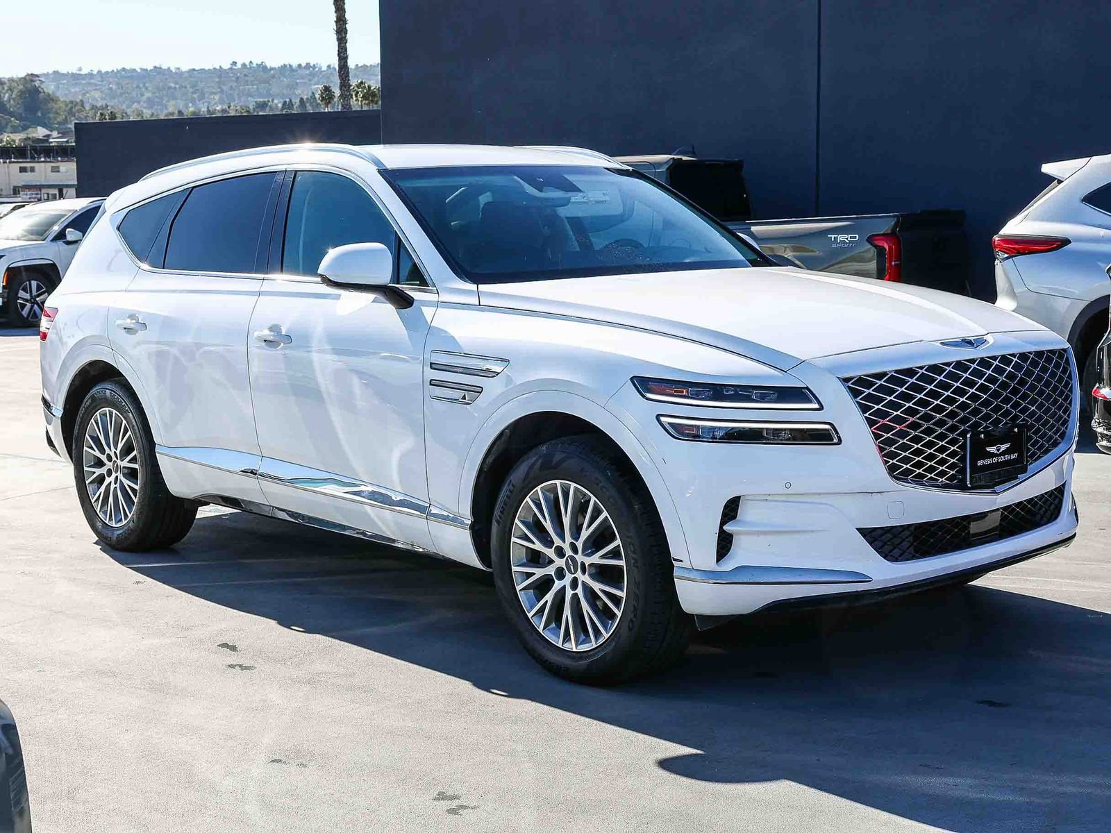 Used 2024 Genesis GV80 2.5T image 3