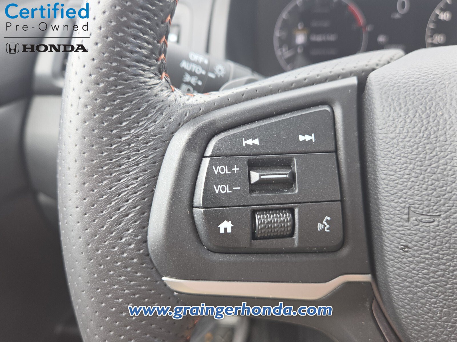 Certified 2025 Honda Ridgeline TrailSport image 19