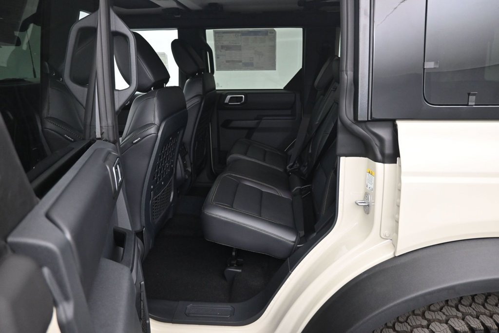 New 2026 Ford Bronco Badlands w/ Wildtrak Package AWD/4WD image 17