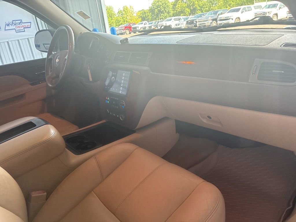 Used 2011 Chevrolet Tahoe LT AWD/4WD image 33