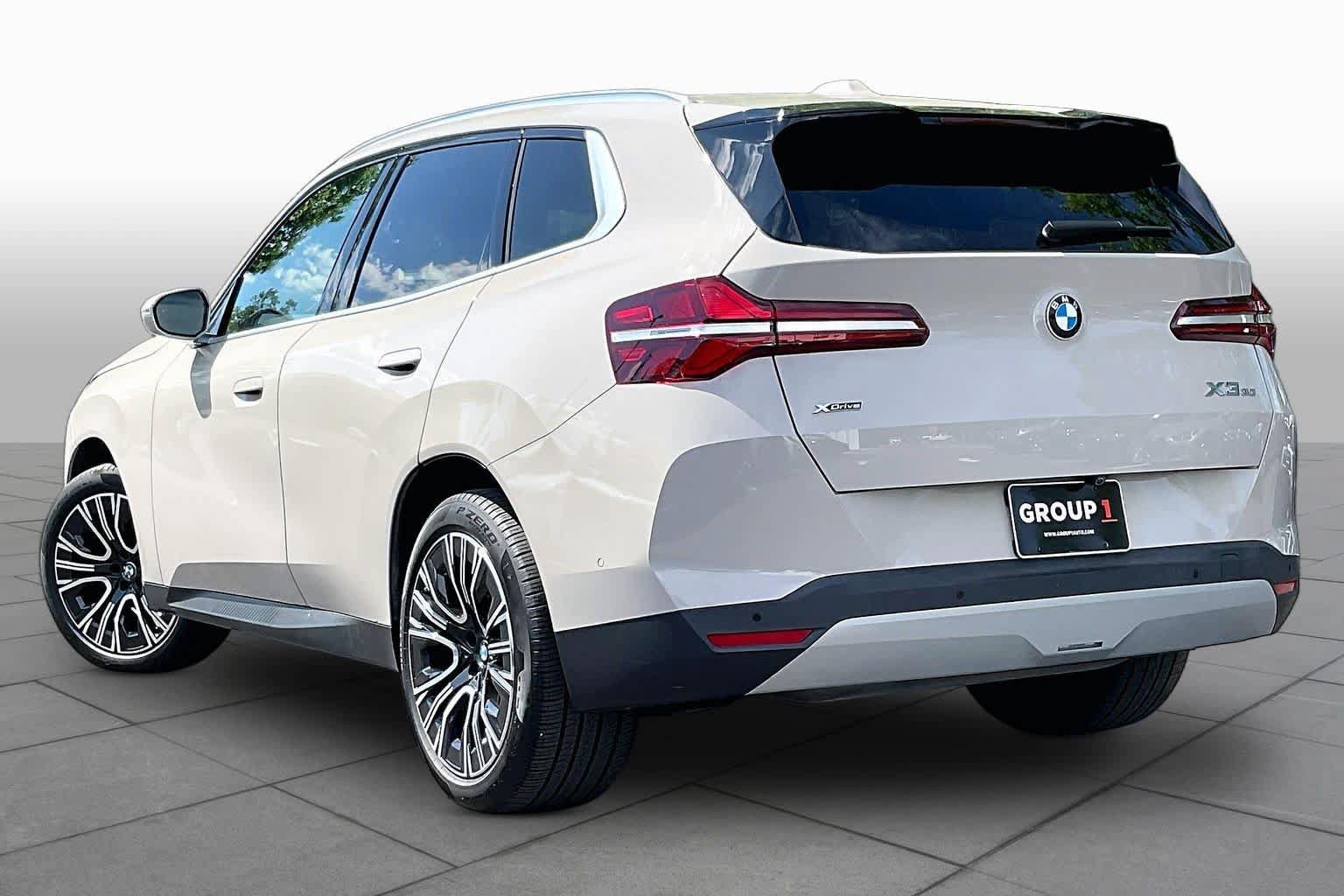 Used 2025 BMW X3 xDrive30i AWD/4WD image 11