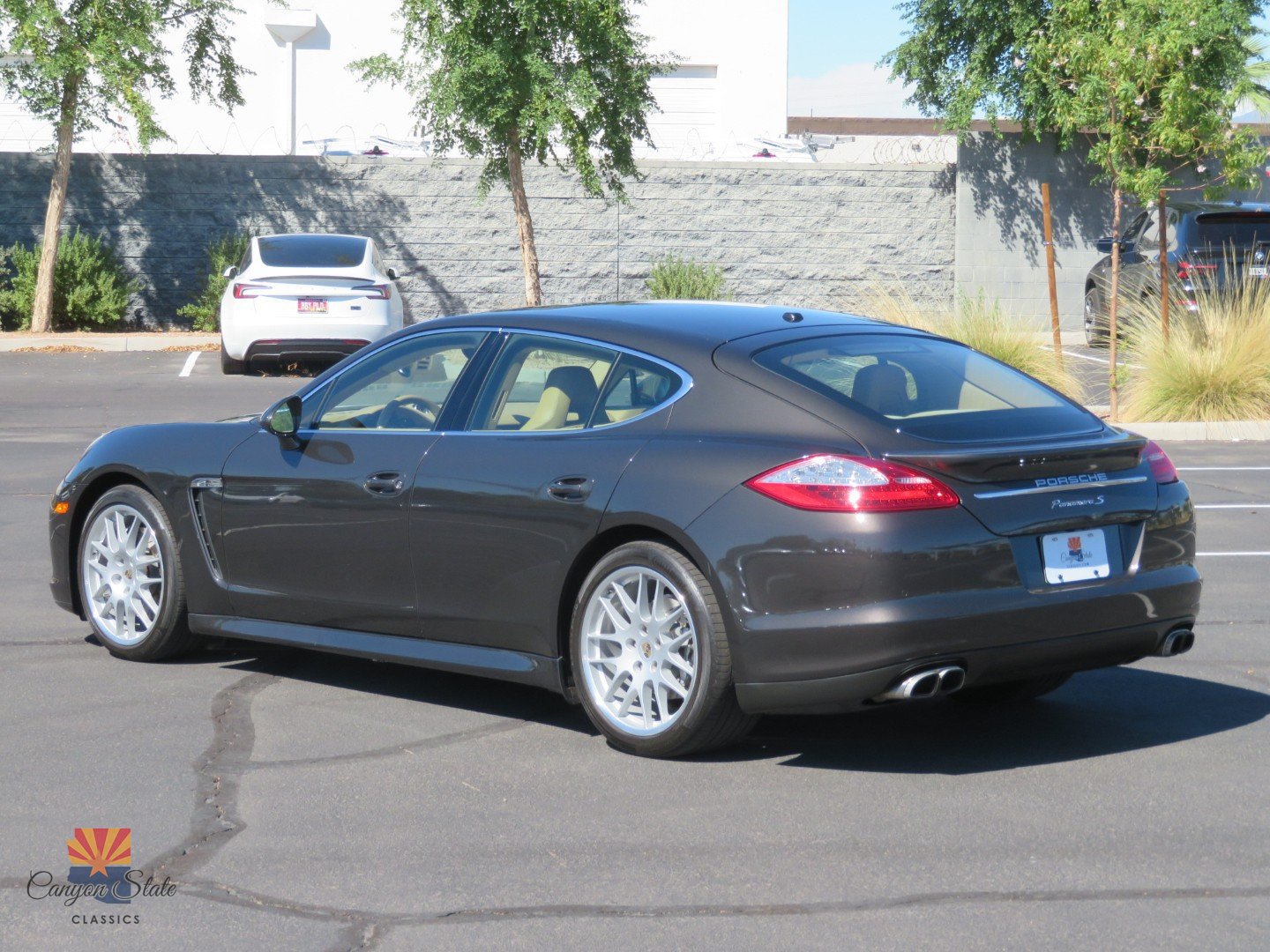 Used 2010 Porsche Panamera S RWD image 11